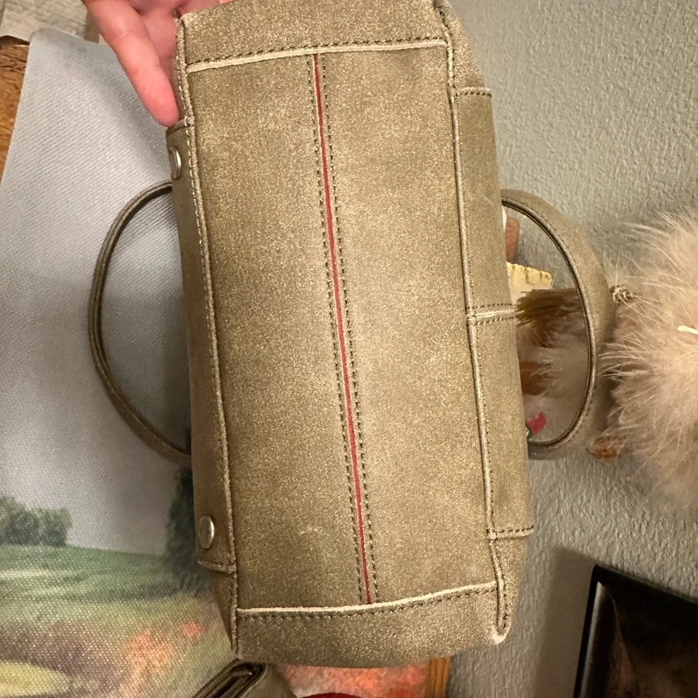 NWT Hammitt Daniel Pewter/Silver Shoulder Bag with EUC Benjamin slim Wallet - Picture 10 of 15